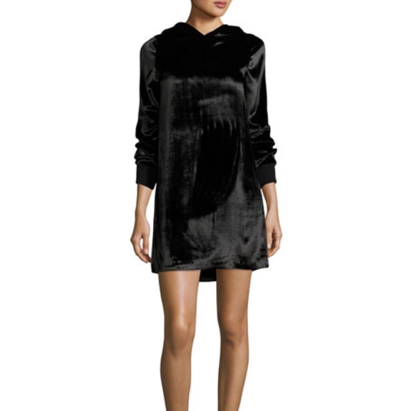 NWT $330 Alice + Olivia Baron A-Line Hooded Black Velvet Dress in size Small! - Picture 3 of 5